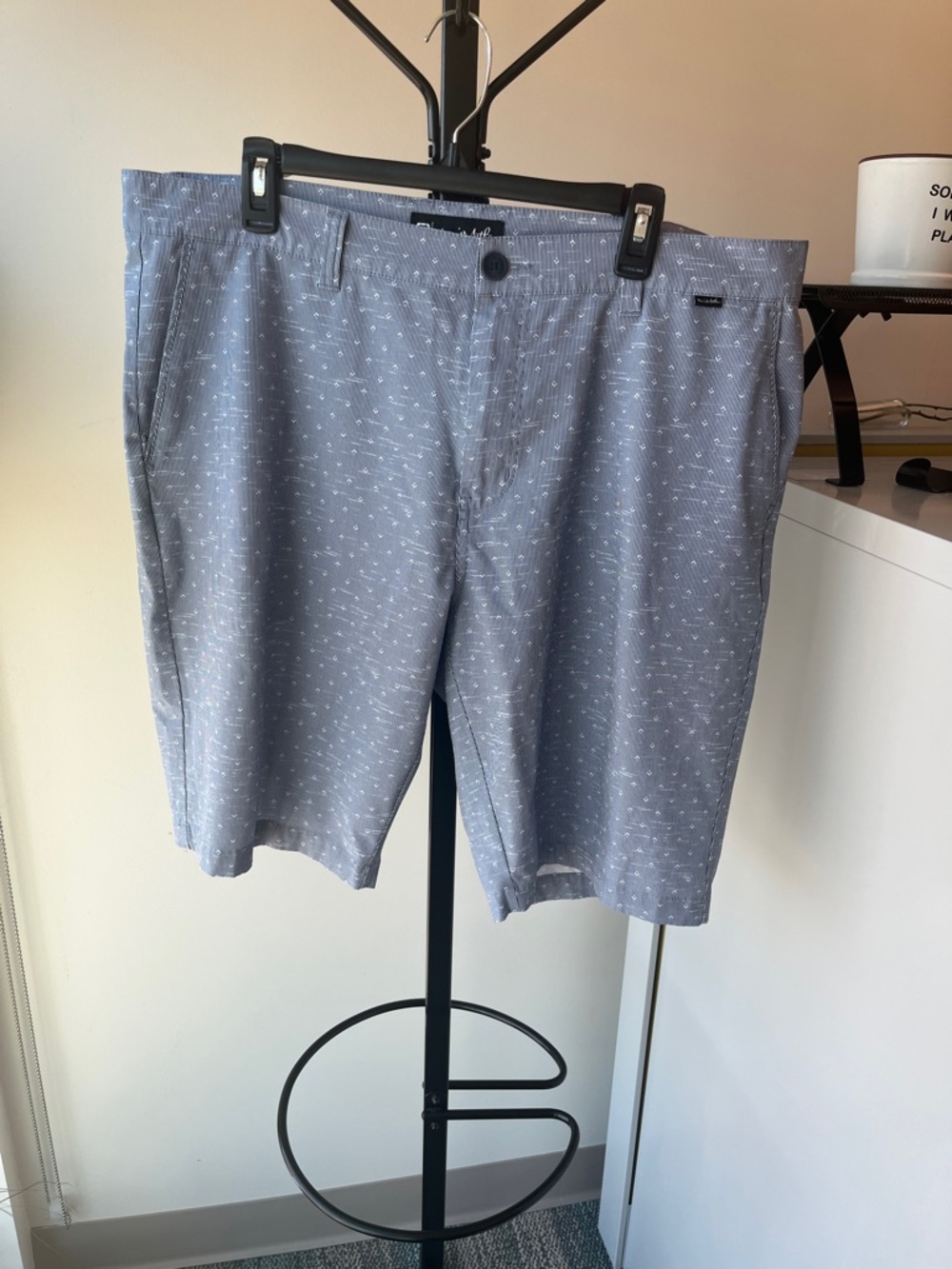 Travis Mathew Light Gray & White Micro-Pattern Flat Front Shorts
